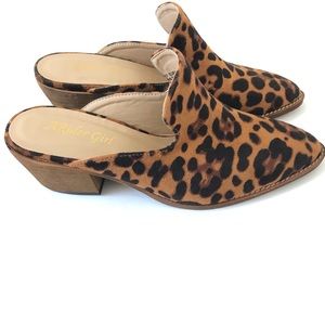 Cheetah Print Slip On Mules
